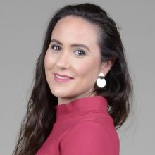 Törtfehér csiszolt kagyló kör fülbevaló 