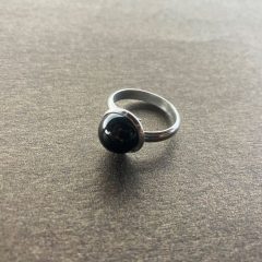 Fekete ónix köves gyűrű 