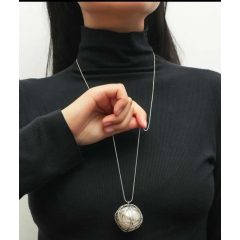 HATALMAS GYÖNGY NYAKLÁNC 