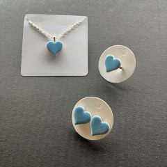 Világoskék kerámiaszív szett. 